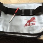 Lorry Bag Tasche silber mit Jesus saved my life Logo rechts unten